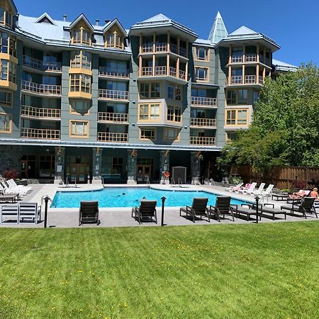 Spring Summer Special Cascade Lodge Suite Wifi 2 Hot Tubs Pool Gym Sauna Ski & Bike Storage Room Γουίστλερ Εξωτερικό φωτογραφία